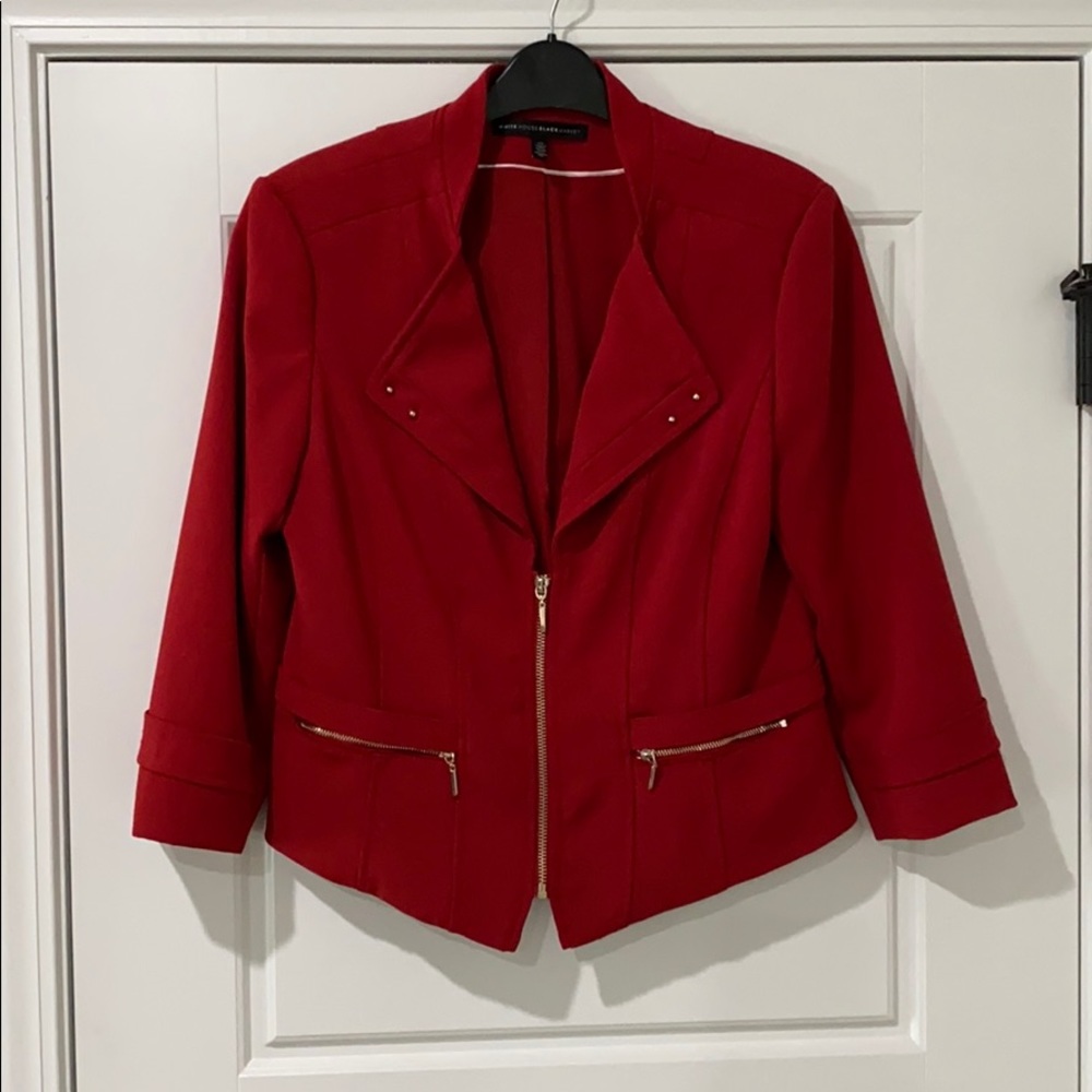Red three quarter sleeve cropped blazer